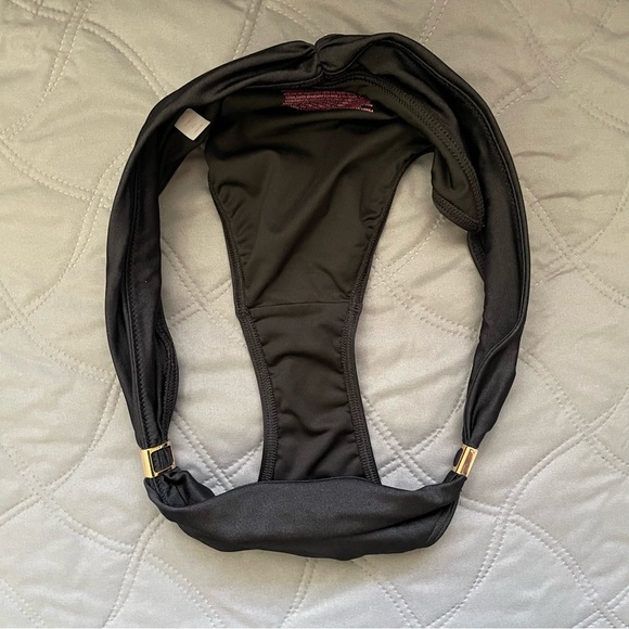 Victoria's Secret The Hottie Cheeky Bikini Bottom (Black, Medium) - Picture 6 of 8